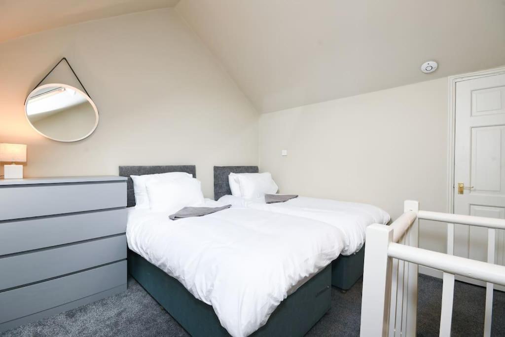 Cottage Style 3 Bedroom House - Close To City Centre & The Peaks チェスターフィールド エクステリア 写真